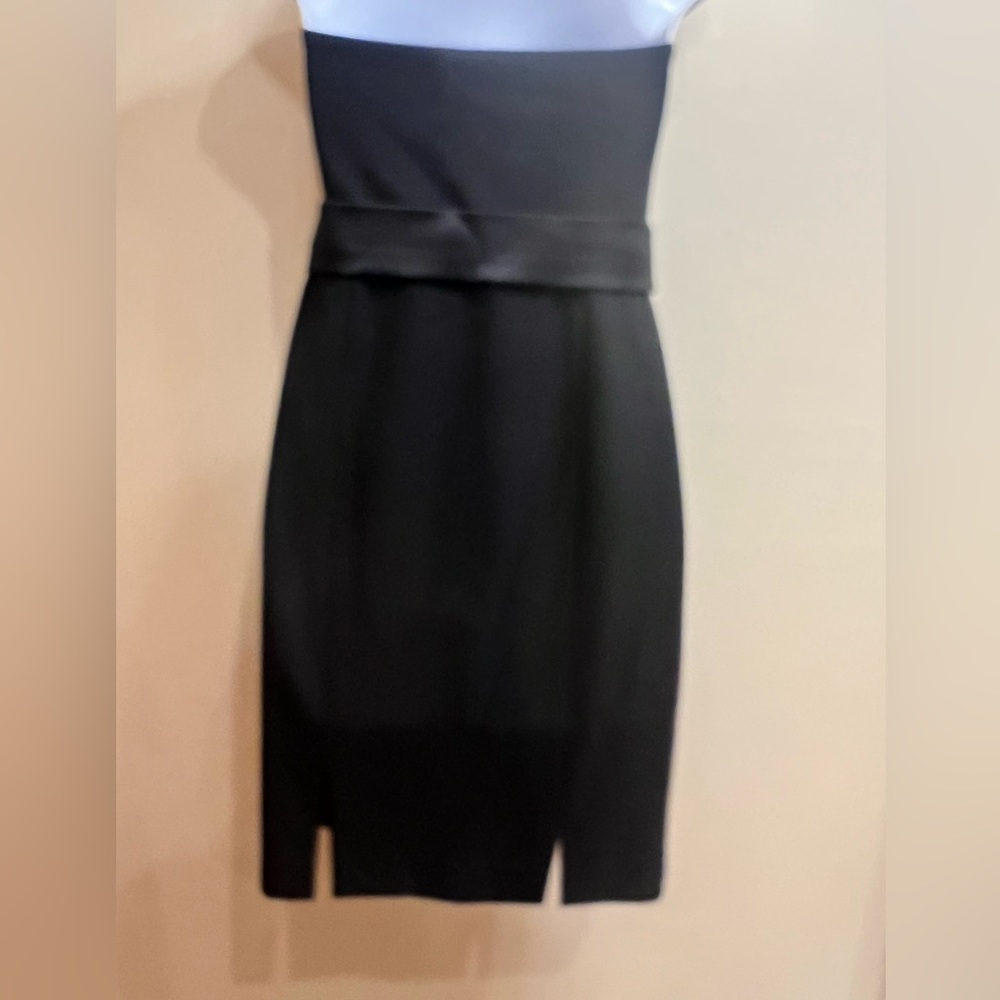 Black Halo Little black dress - Picture 4 of 6